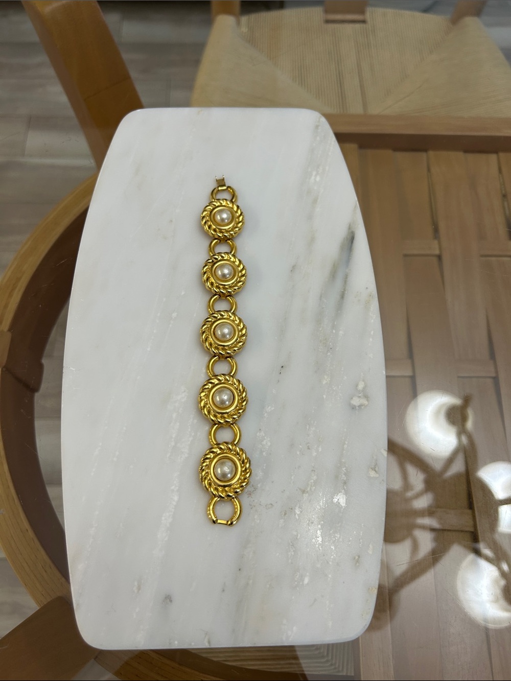Custom Jewelry Gold-Tone Pearl Link Bracelet